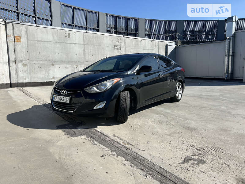 2013 hyundai elantra