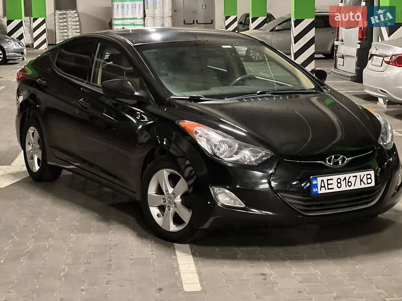 2013 hyundai elantra