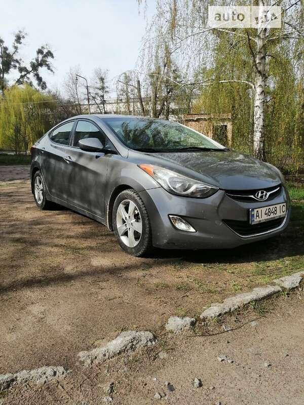 2013 hyundai elantra
