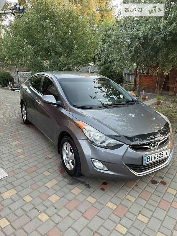 2013 hyundai elantra