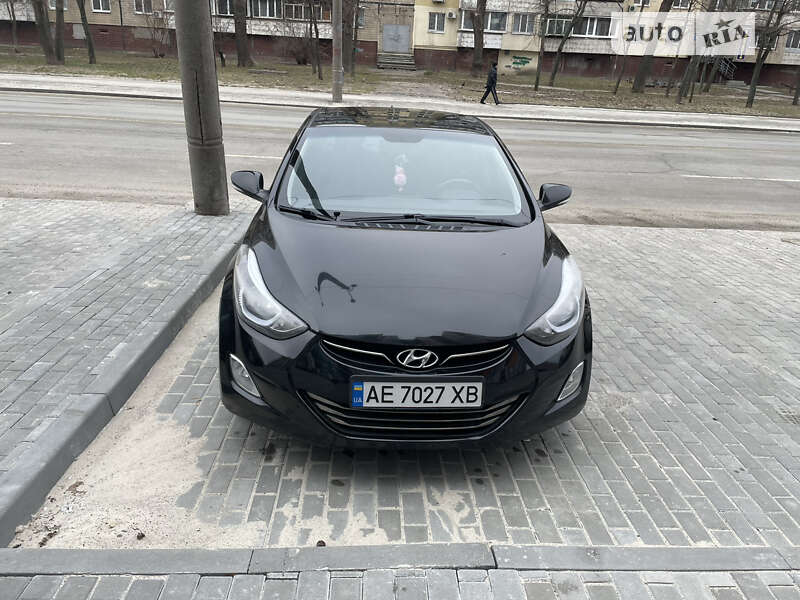 2011 hyundai elantra
