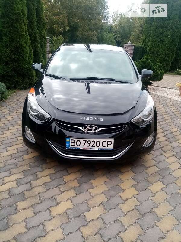 2013 hyundai elantra