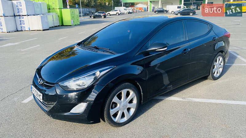 2013 hyundai elantra