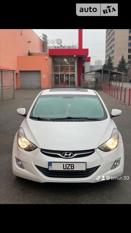2013 hyundai elantra