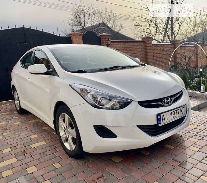 2013 hyundai elantra