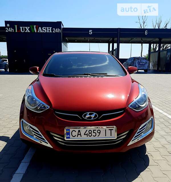 2013 hyundai elantra