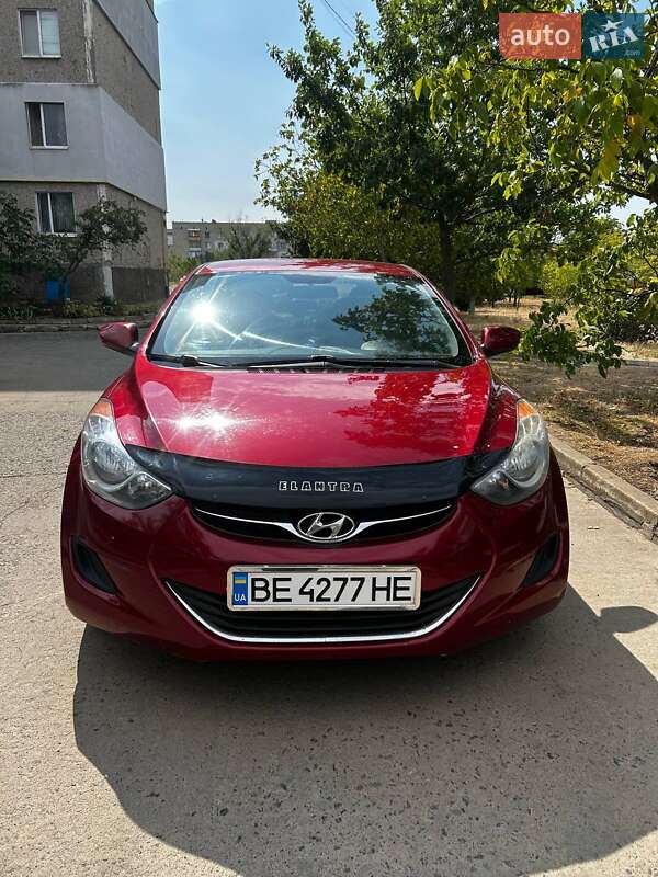 2013 hyundai elantra