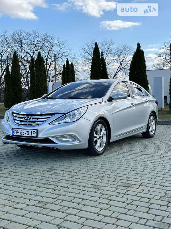 2011 hyundai sonata