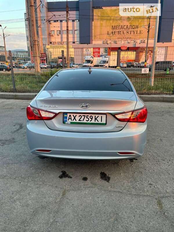 2010 hyundai sonata