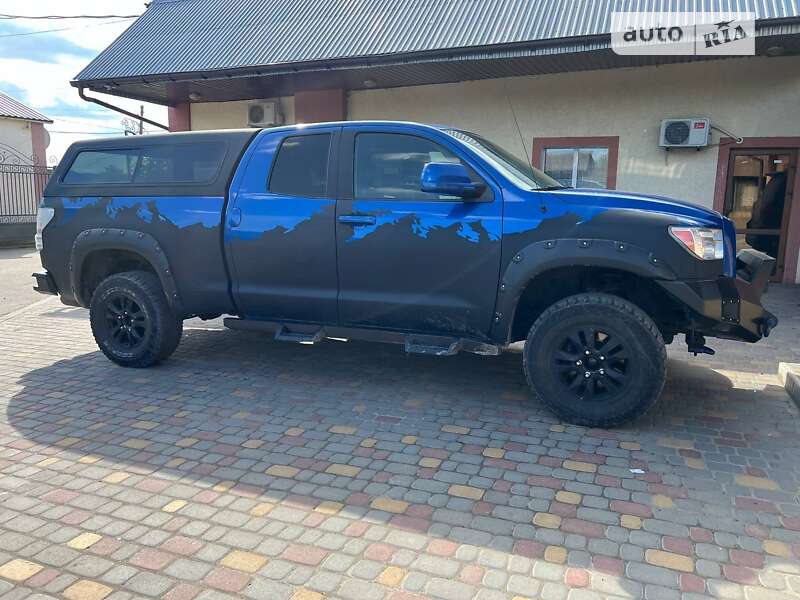 2008 toyota tundra