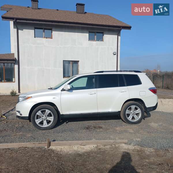 2012 toyota highlander
