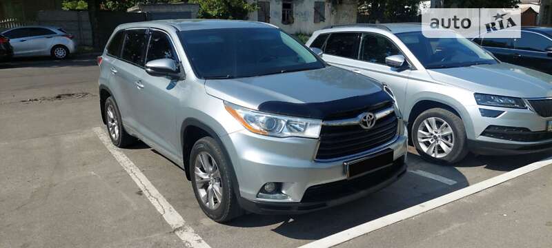 2014 toyota highlander