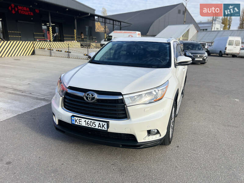2014 toyota highlander