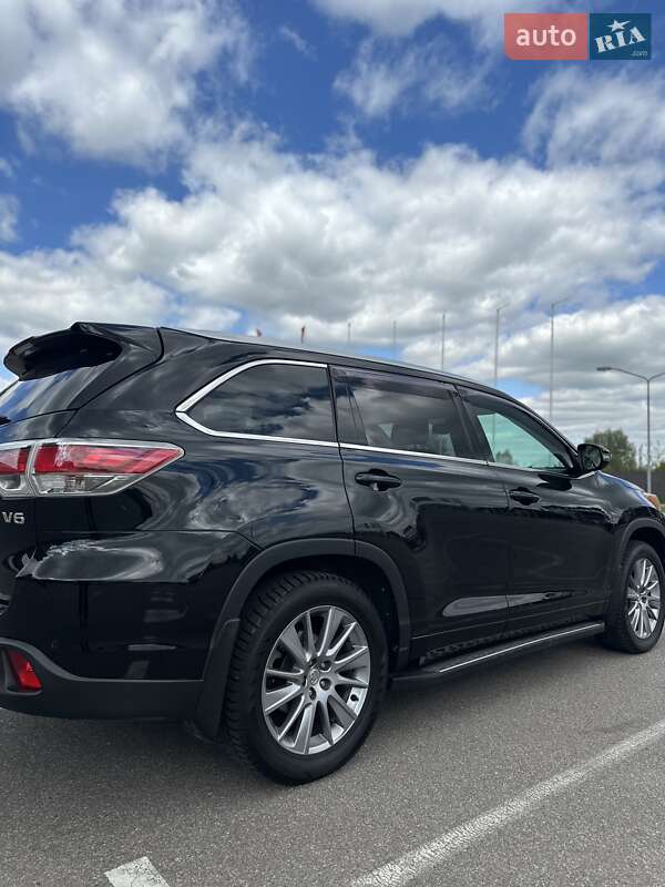 2014 toyota highlander