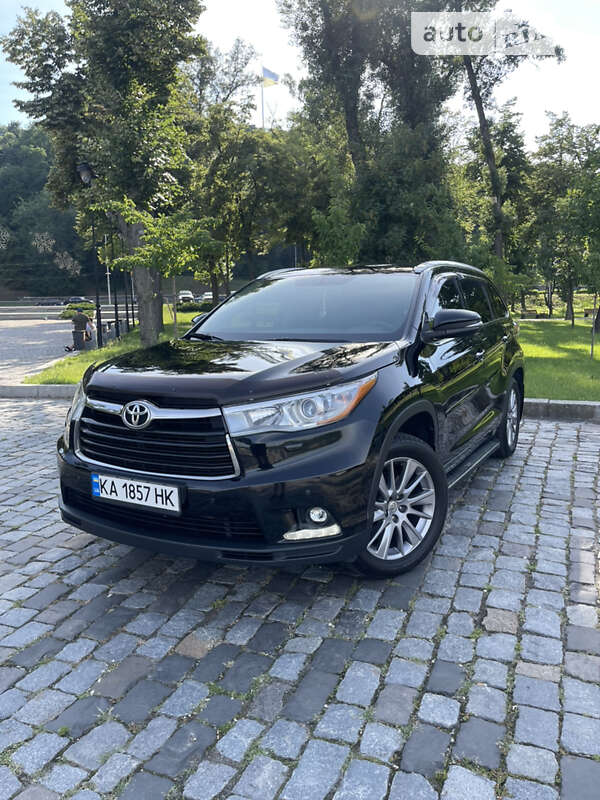 2014 toyota highlander