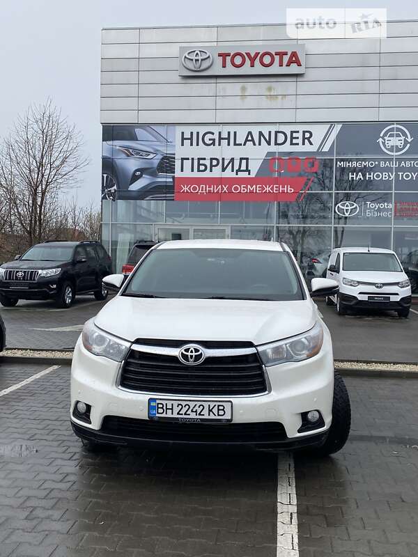 2014 toyota highlander