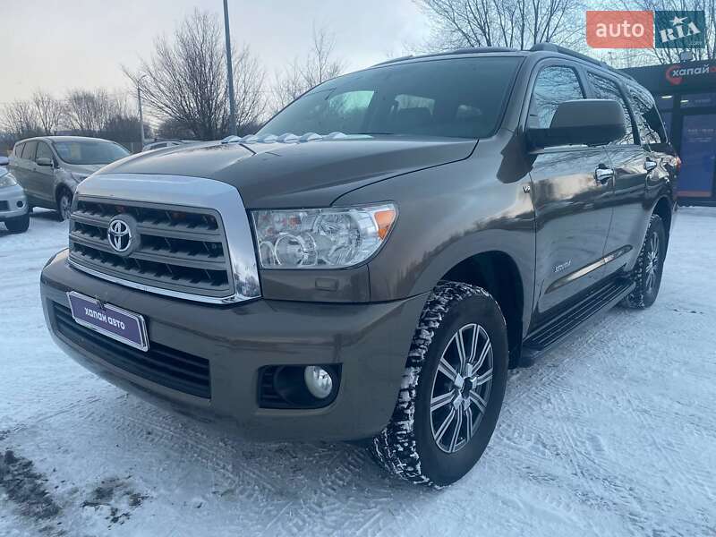 2016 toyota sequoia