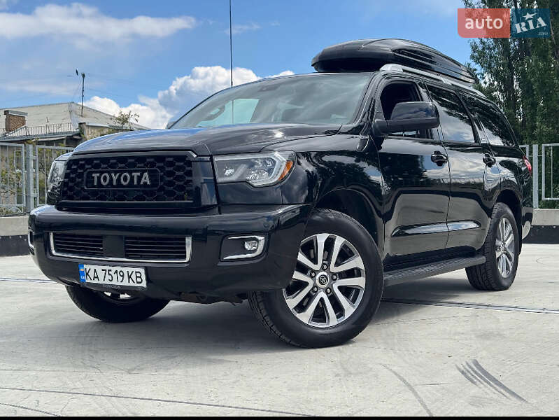 2018 toyota sequoia