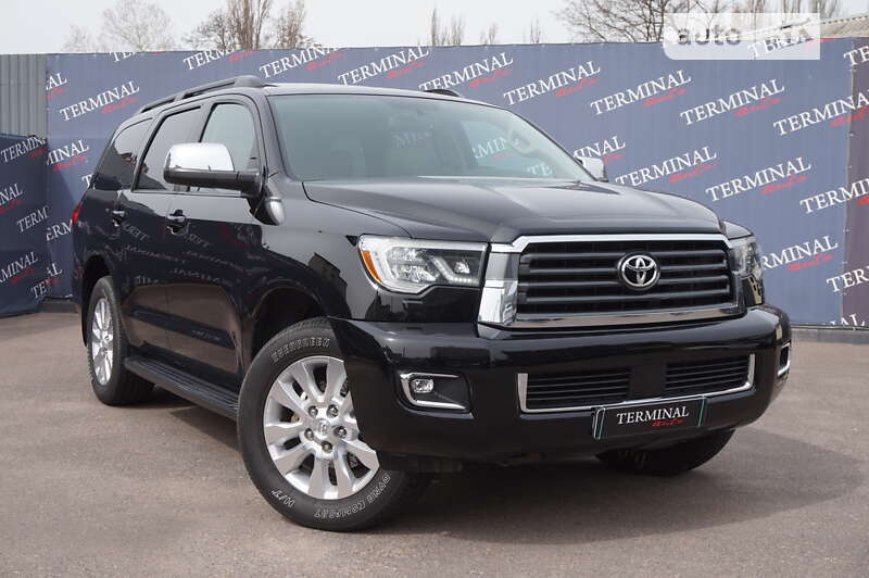 2011 toyota sequoia