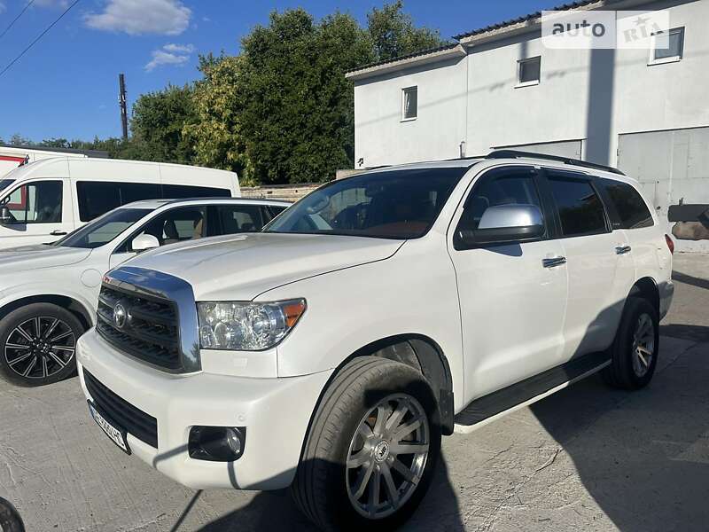 2008 toyota sequoia