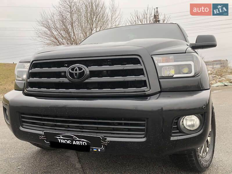 2008 toyota sequoia