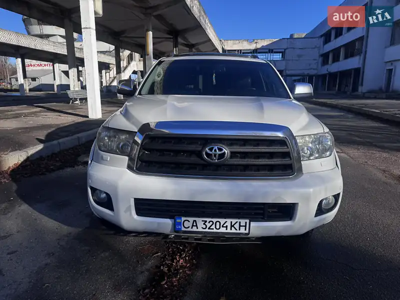 2008 toyota sequoia