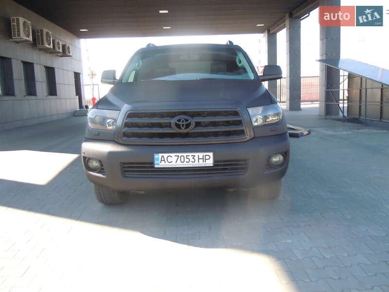 2008 toyota sequoia