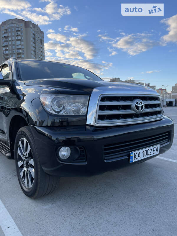 2008 toyota sequoia