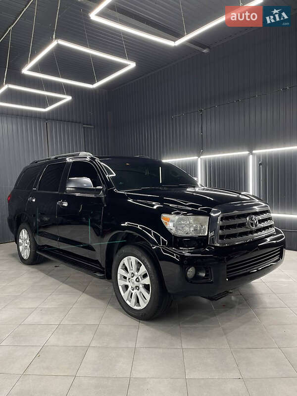 2008 toyota sequoia