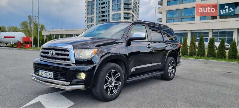2008 toyota sequoia