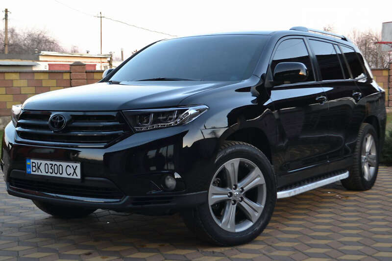 2011 toyota highlander