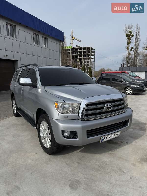 2015 toyota sequoia