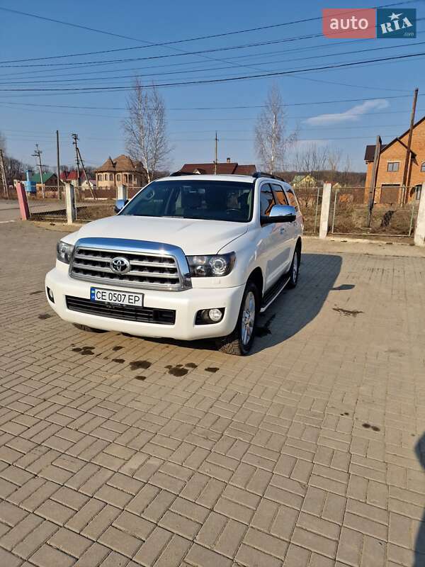 2015 toyota sequoia