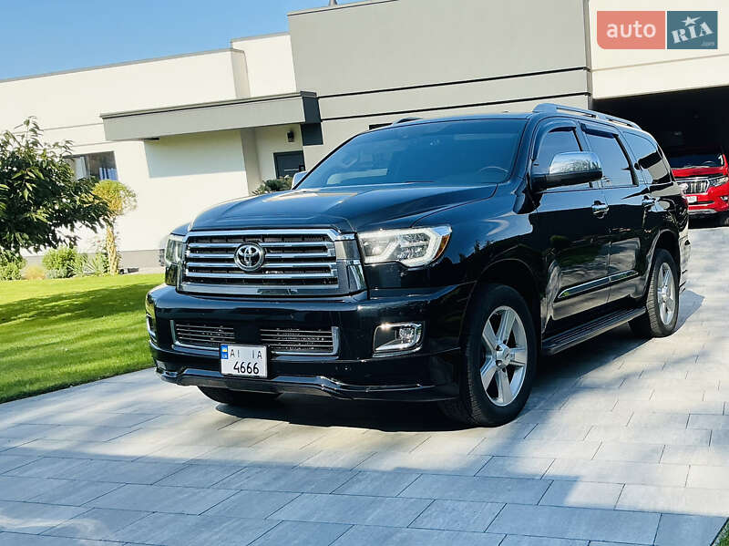 2019 toyota sequoia