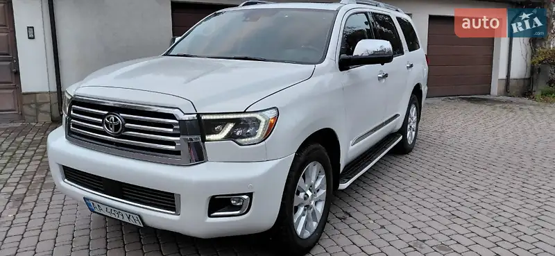 2018 toyota sequoia