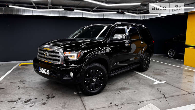 2010 toyota sequoia
