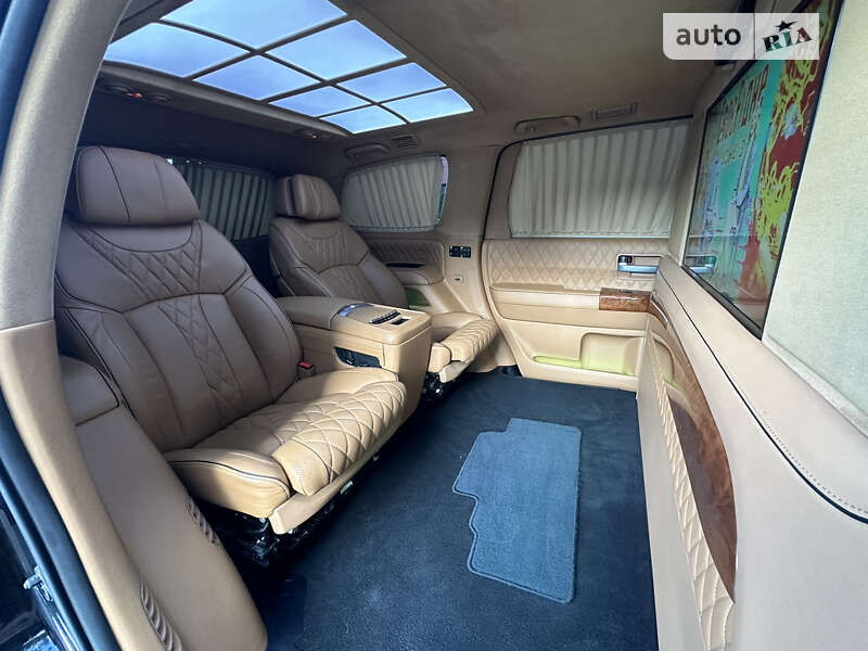 2017 toyota sequoia