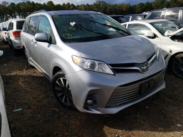 2018 toyota sienna xle