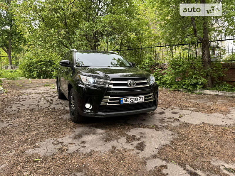 2019 toyota highlander