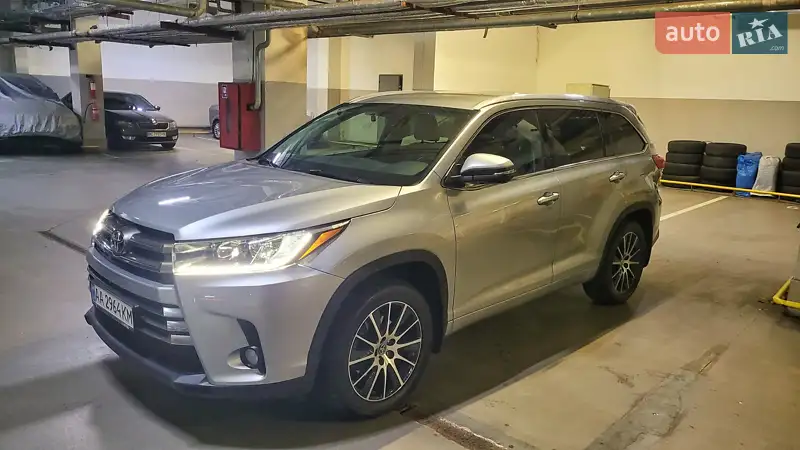 2017 toyota highlander