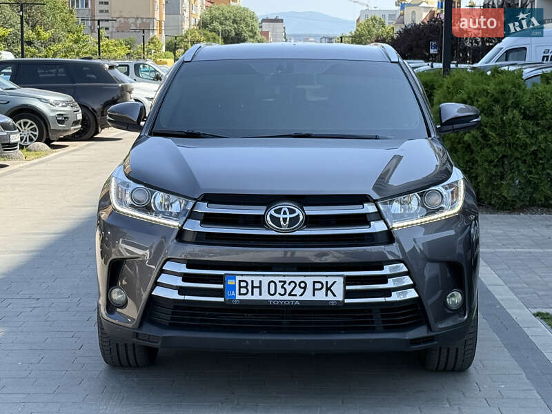 2017 toyota highlander