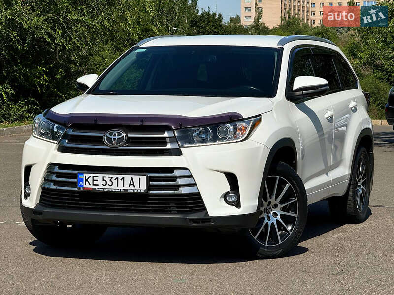 2018 toyota highlander