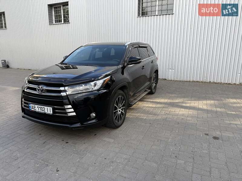 2019 toyota highlander