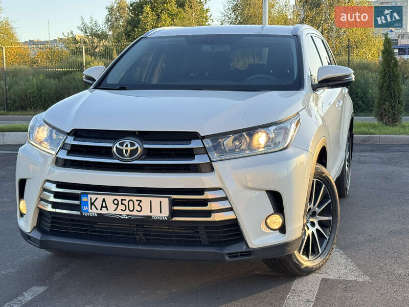 2019 toyota highlander