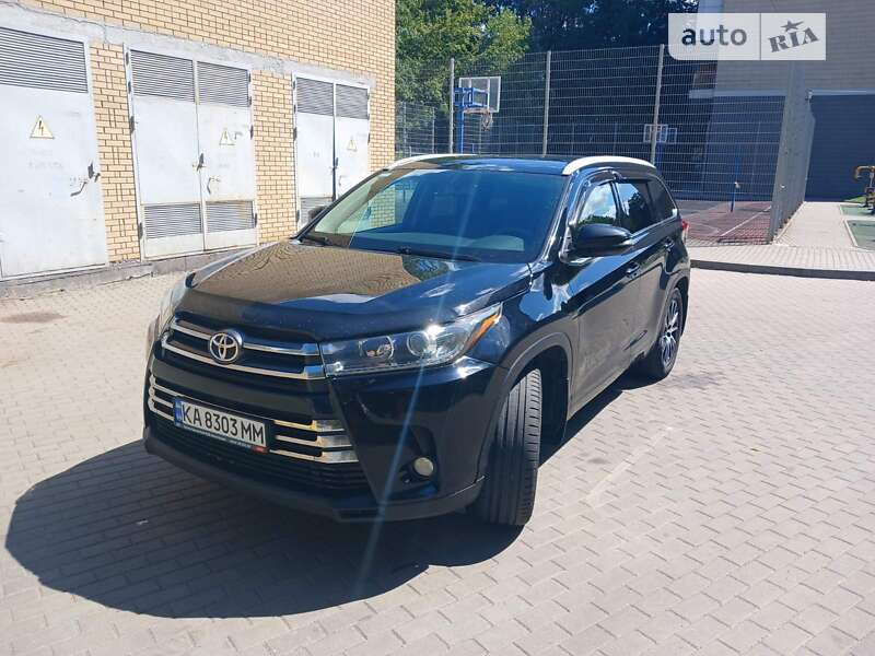 2017 toyota highlander