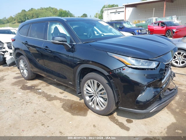 2023 toyota highlander