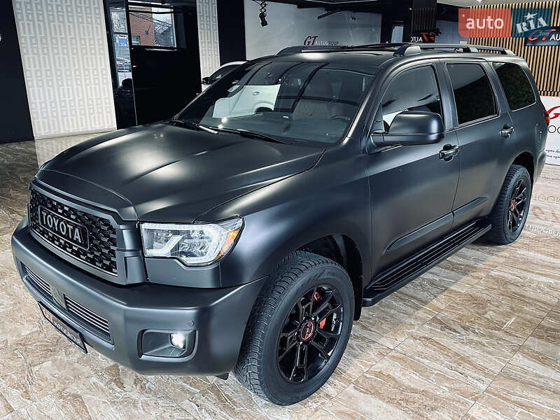 2021 toyota sequoia