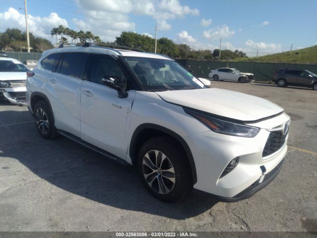 2021 toyota highlander