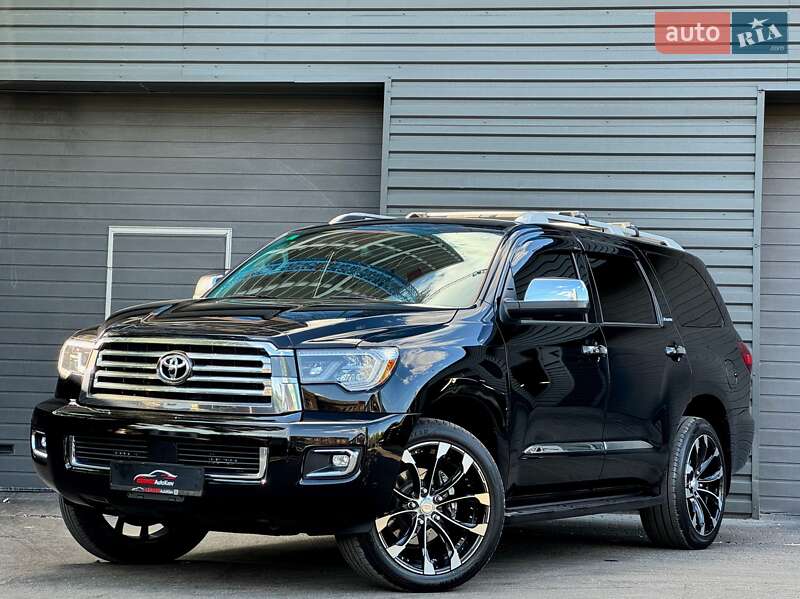 2021 toyota sequoia