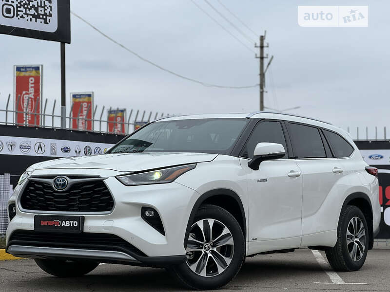 2021 toyota highlander